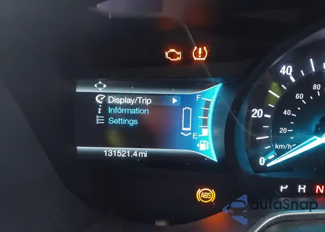 2015 Ford Fusion Hybrid Titanium z USA, uszkodzony, nr VIN 3FA6P0RU0FR212343